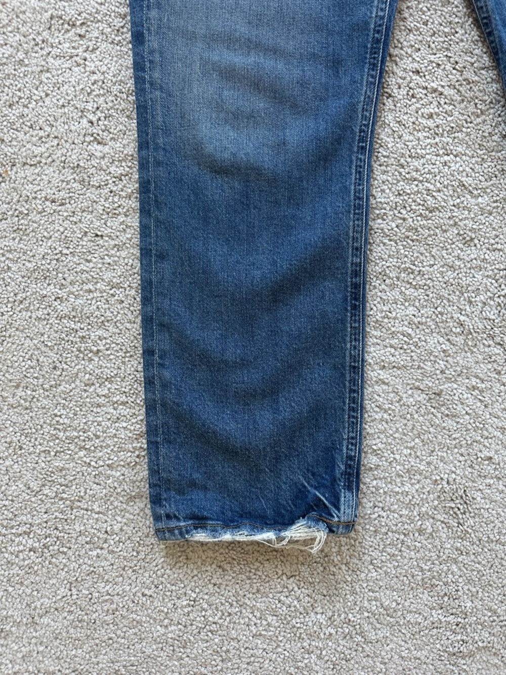Agolde Riley High Rise Straight Crop Jeans. - Picture 4 of 5